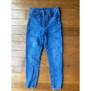 J Crew AG926 10" highest-rise raw hem skinny jean with button fly Item AG926